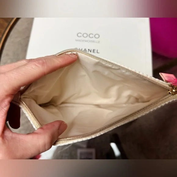 Chanel Coco Mademoiselle Satin Cosmetic Pouch. Stitched Sequins on Front. NIB - Picture 8 of 10